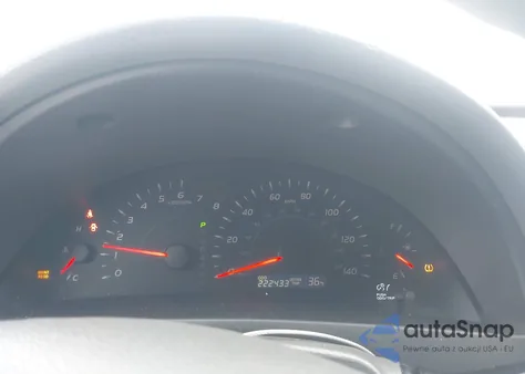 2009 Toyota Camry Le z USA, uszkodzony, nr VIN 4T1BE46K59U805794